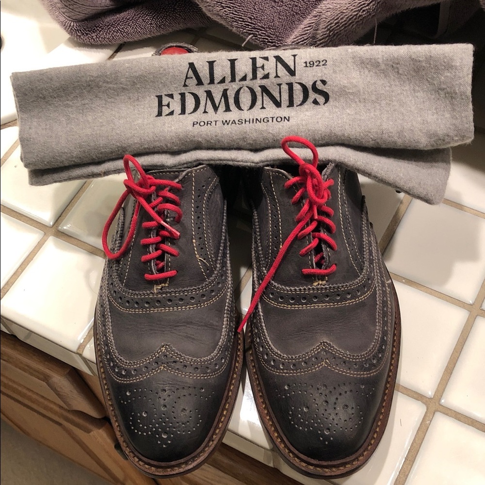 AllenEdmonds 4065 Neumok navy tone 10/D used conditions